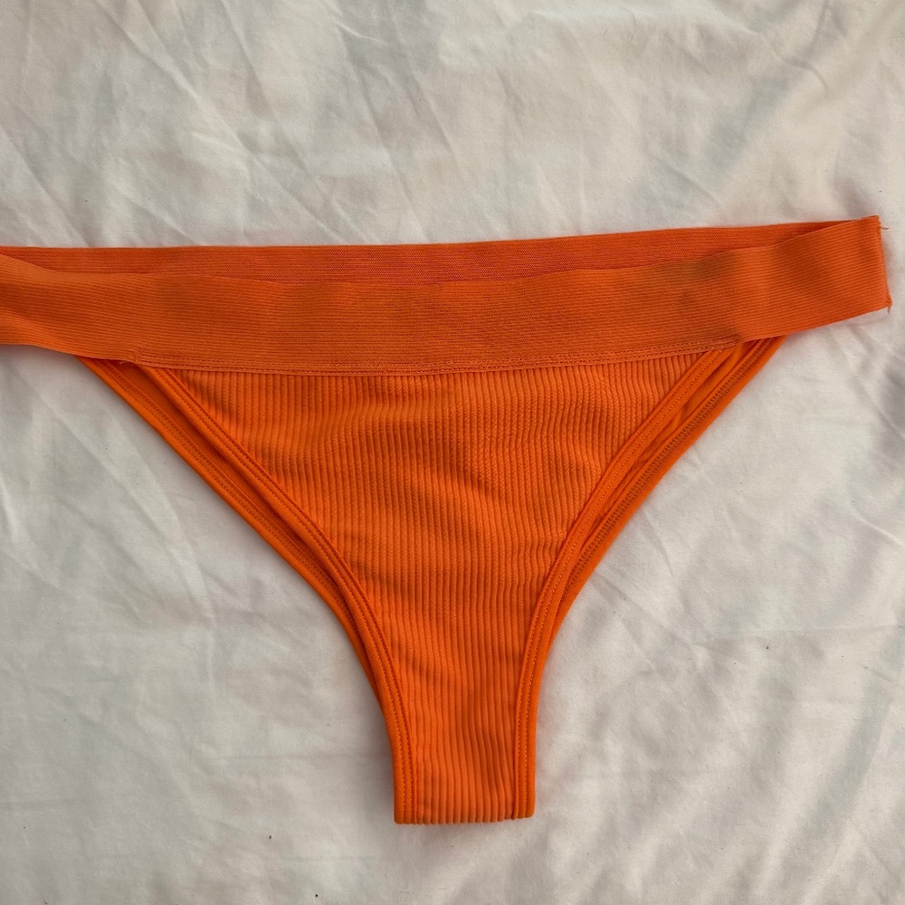 Frankie’s bikini bottom